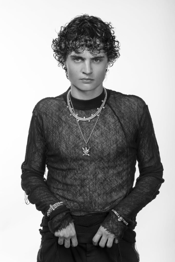 Shooting par Romane Jacquin pour la marque Aneida