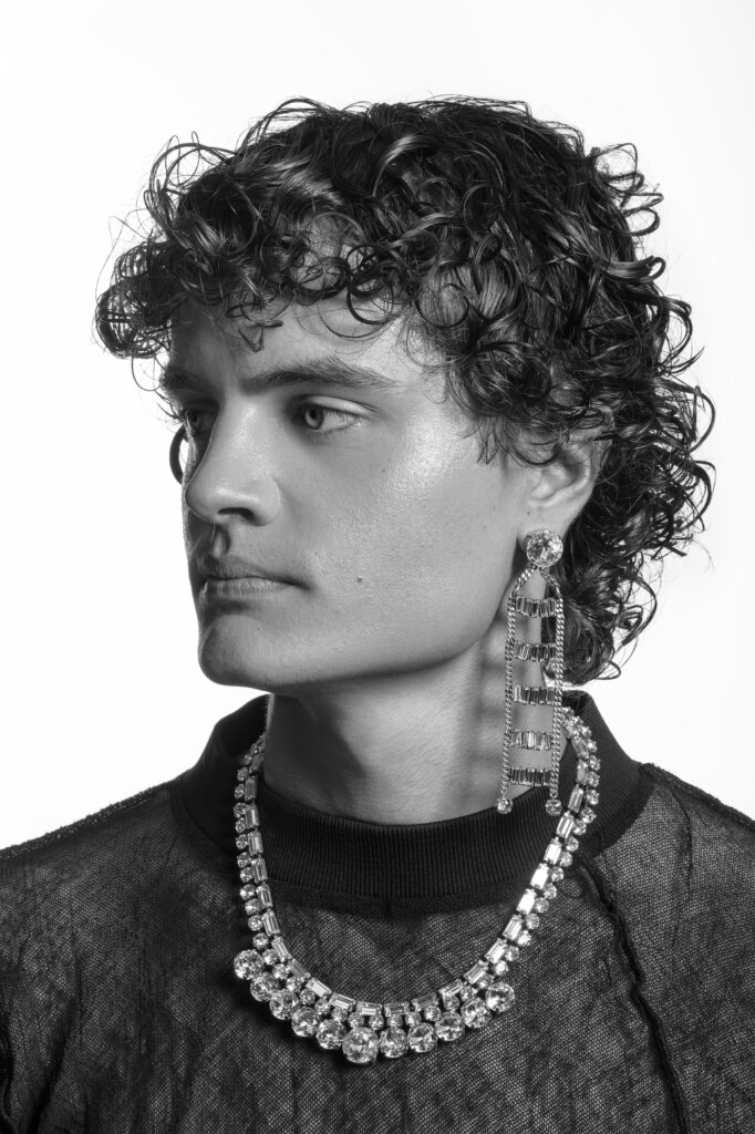 Shooting par Romane Jacquin pour la marque Aneida